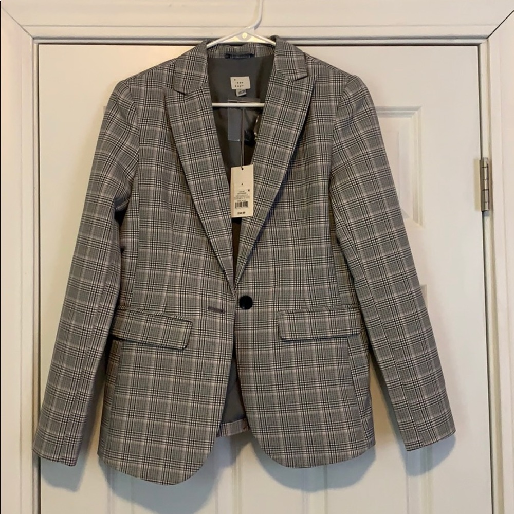 Women’s blazer